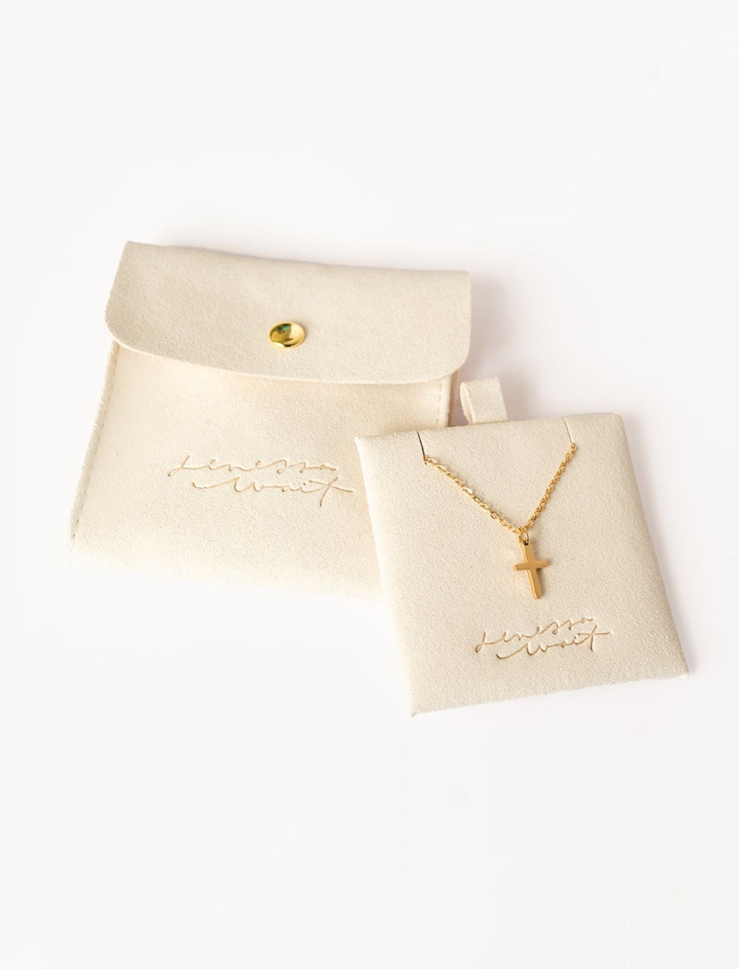 Necklace: 18kt Gold Cross Otarealm