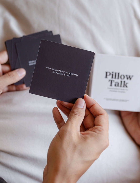 Pillow Talk: Conversation Cards for Christian Couples Otarealm