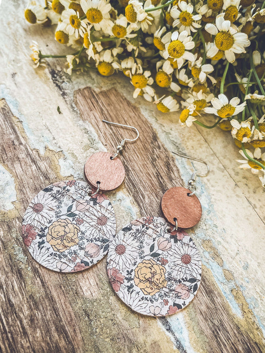 Beautiful Floral Wood and Cork Earrings Otarealm