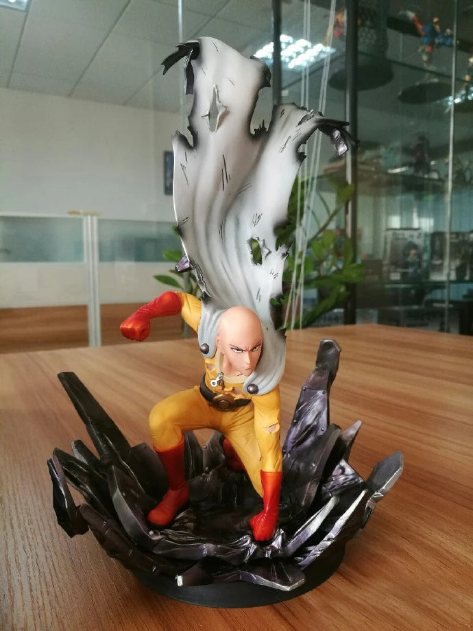Saitama Anime Figure, ONE PUNCH MAN Action Figures PVC Statue Collection 25 CM
