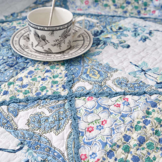 Tache Petal Dance White Blue Floral Vintage Garden Scalloped Cotton Patchwork Quilted Throw Blanket (JHW-646) Otarealm