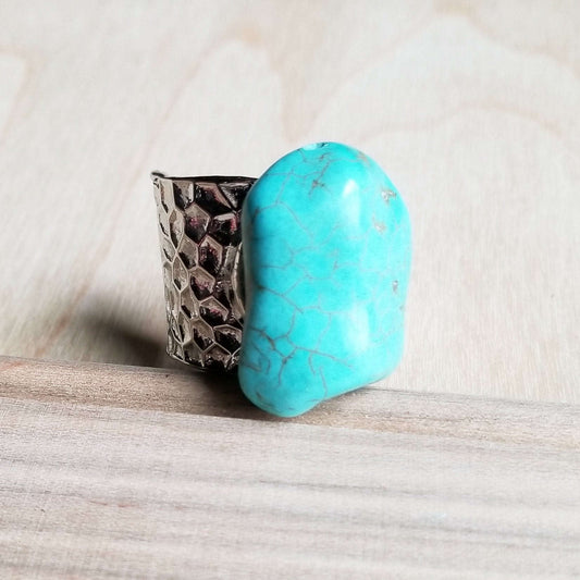 **Turquoise Chunk on Cuff Ring 012o Otarealm