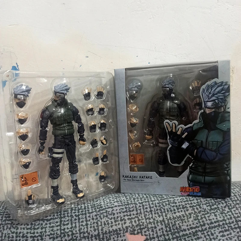 Hatake Kakashi Anime Figure, Naruto Shippuden Action Figurines SHFiguart The Hero of Sharingan 16 CM