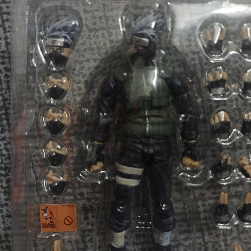 Hatake Kakashi Anime Figure, Naruto Shippuden Action Figurines SHFiguart The Hero of Sharingan 16 CM