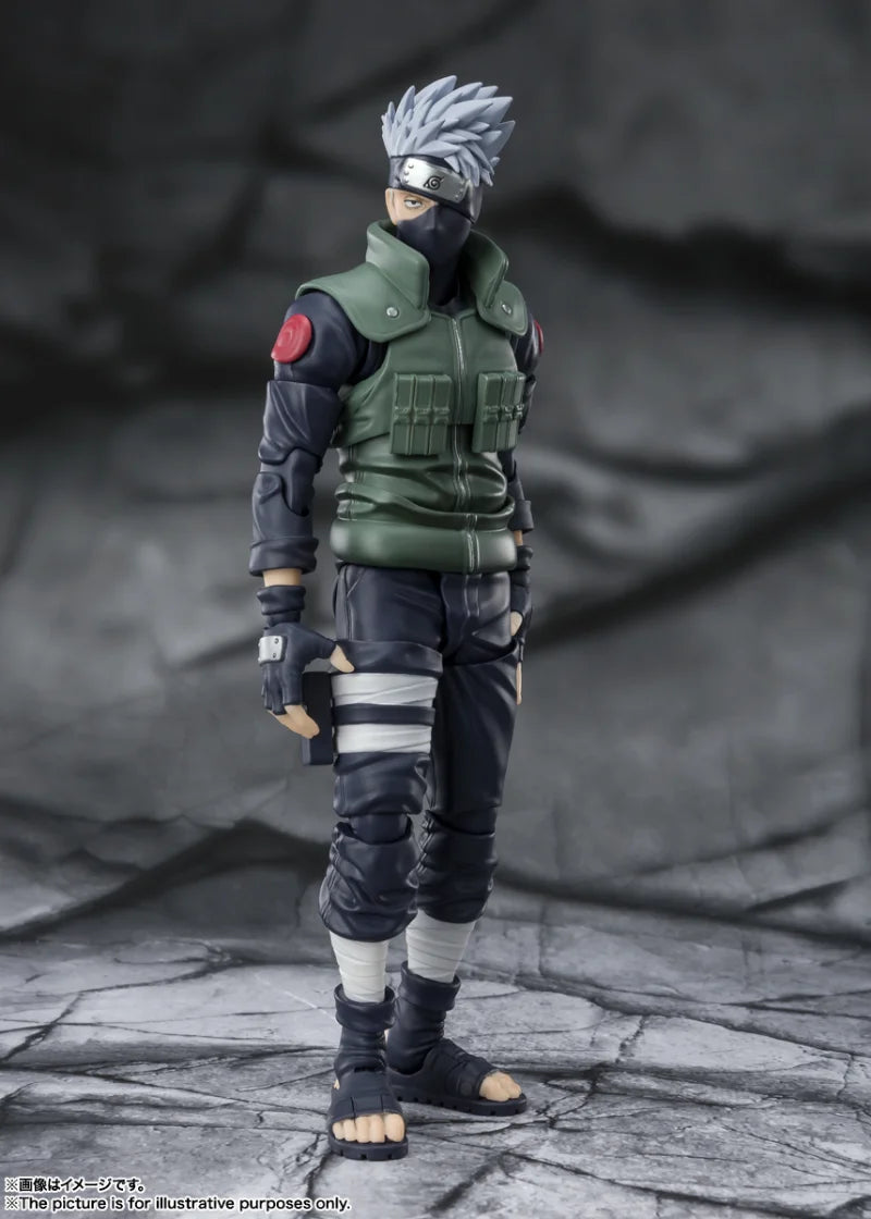 Hatake Kakashi Anime Figure, Naruto Shippuden Action Figurines SHFiguart The Hero of Sharingan 16 CM