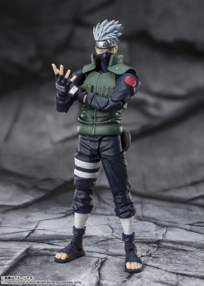 Hatake Kakashi Anime Figure, Naruto Shippuden Action Figurines SHFiguart The Hero of Sharingan 16 CM