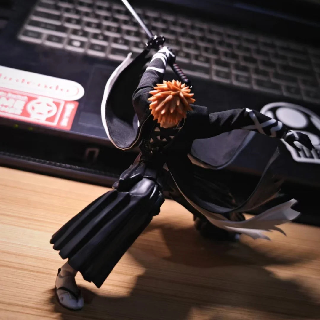 Kurosaki Ichigo BLEACH Anime Figurines, Movable Joints Bankai Form PVC Figures Statue 12 cm