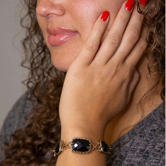 Black Onyx Golden Link Bracelet Otarealm