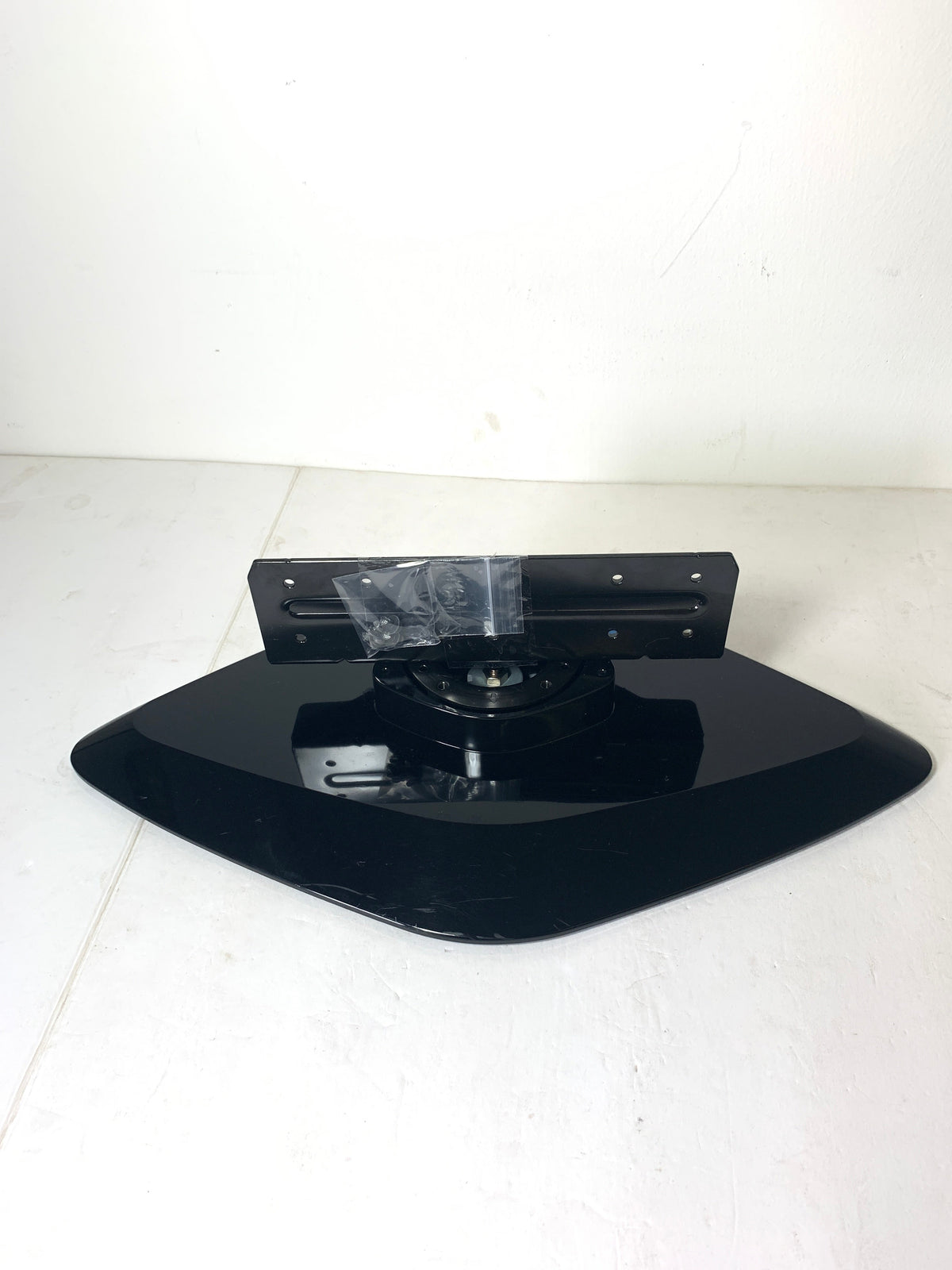 Panasonic TC-32LX700 TV Stand/Base Otarealm