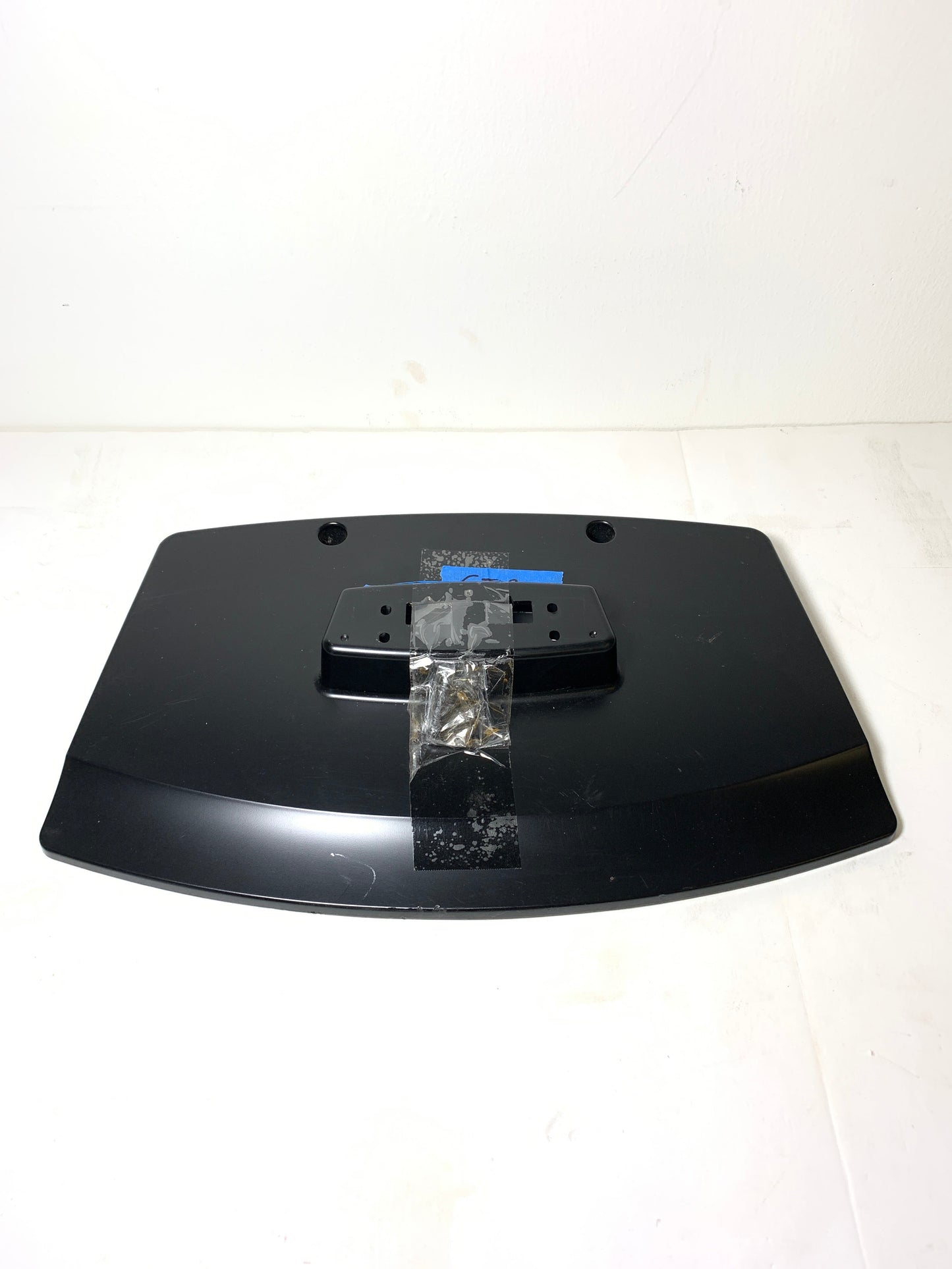 Sylvania LC260SS1 TV Stand/Base Otarealm