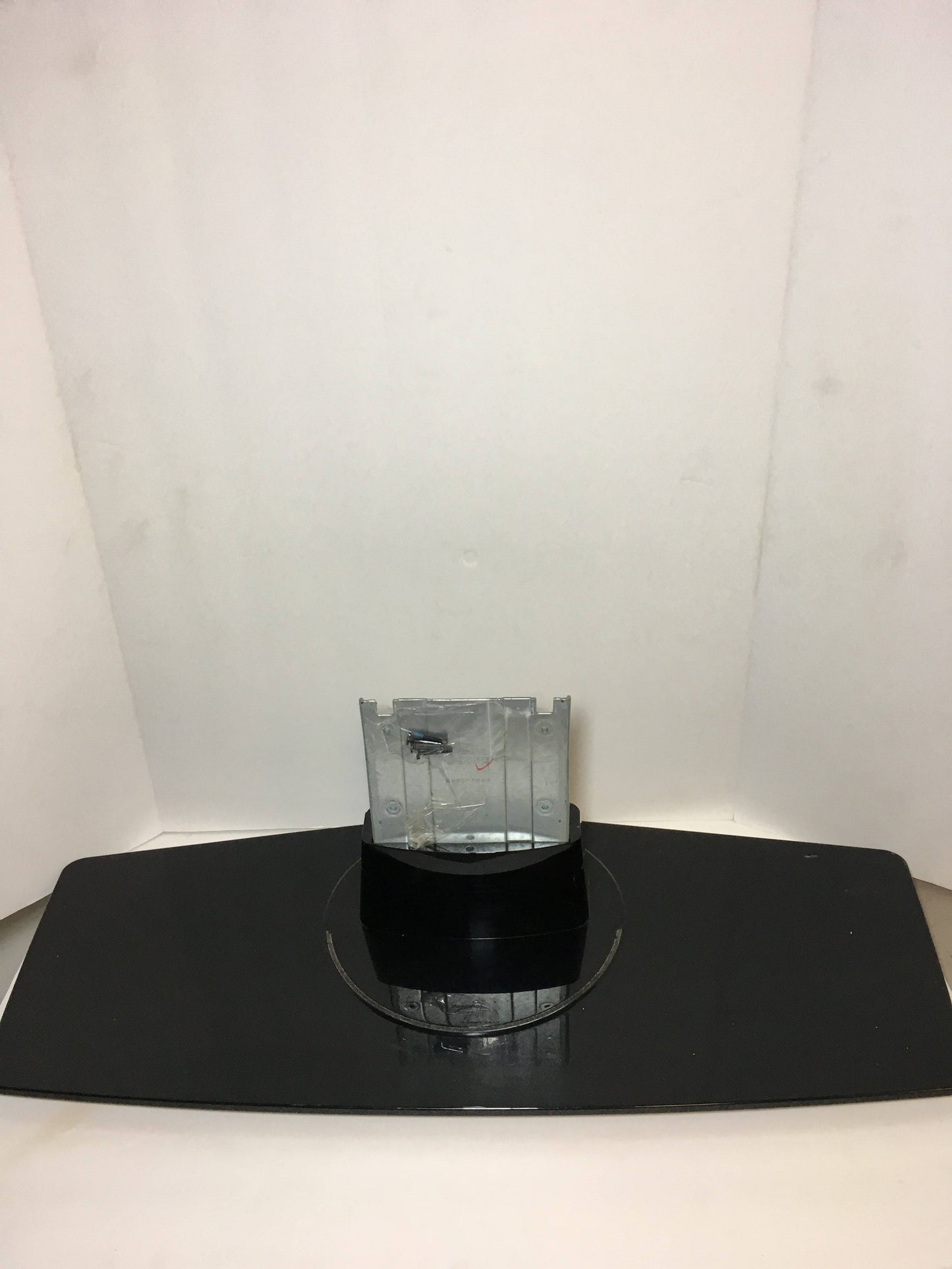 LG 47LB5D-UL TV Stand / Base Otarealm