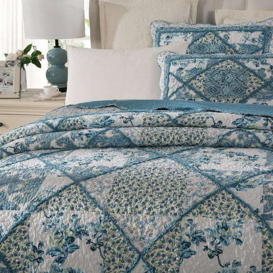 Tache Petal Dance White Blue Floral Paisley Vintage Garden Scalloped Cotton Patchwork Quilt Set (JHW-646) Otarealm
