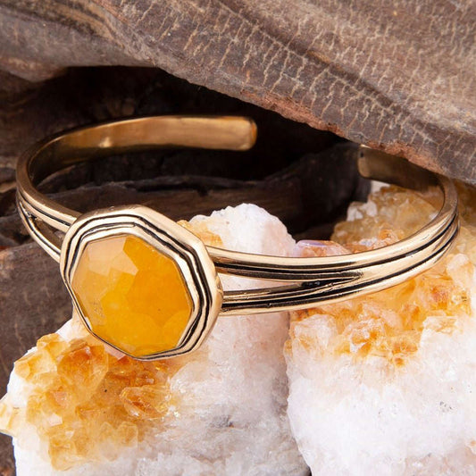 River Rocks Yellow Quartz and Golden Cuff Bracelet Otarealm