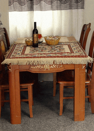 Tache Festive Red Yuletide Blooms Tapestry Tablecloths (5598) Otarealm