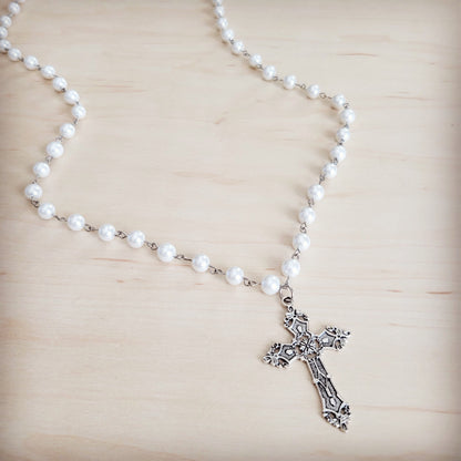 **Pearl Long Beaded Necklace with Antique Silver Cross 262p