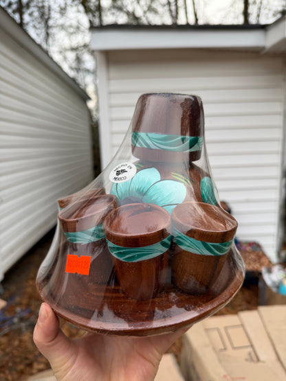 Small Cantaro with mini cups
