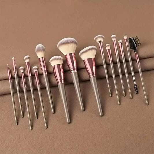 15-Pieces Set: Professional Makeup Brush Otarealm