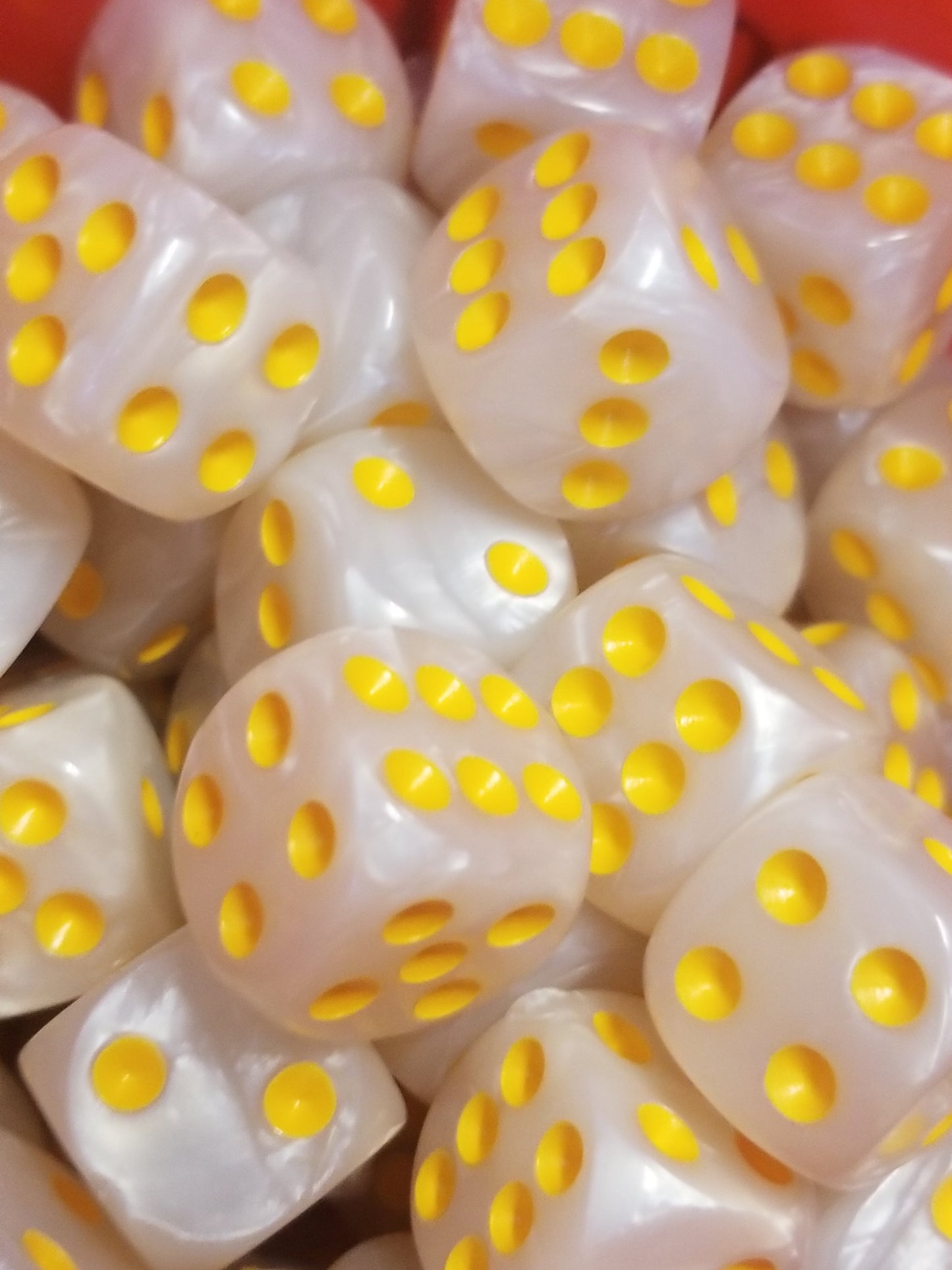 Pearl/Swirl Pipped d6 Dice Orange/Pink/Maroon/Electric Yellow/Brown/Blue/Green/Cranberry 16mm (SOLD BY PIECE)
