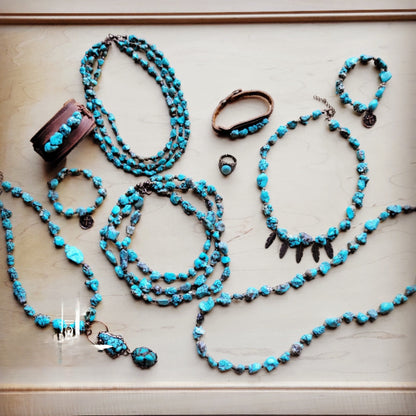 **Blue Turquoise Collar Necklace w/ Feather Pendants 259m