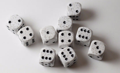 Arctic Camo Speckled 16mm D6 RPG Chessex | Sold Per Piece (White/Black)
