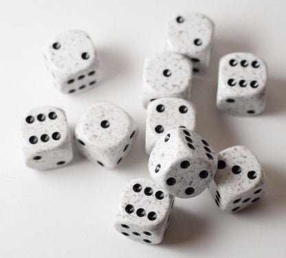 Arctic Camo Speckled 16mm D6 RPG Chessex | Sold Per Piece (White/Black)
