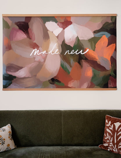 Large Canvas with Banner Wood: Made New
