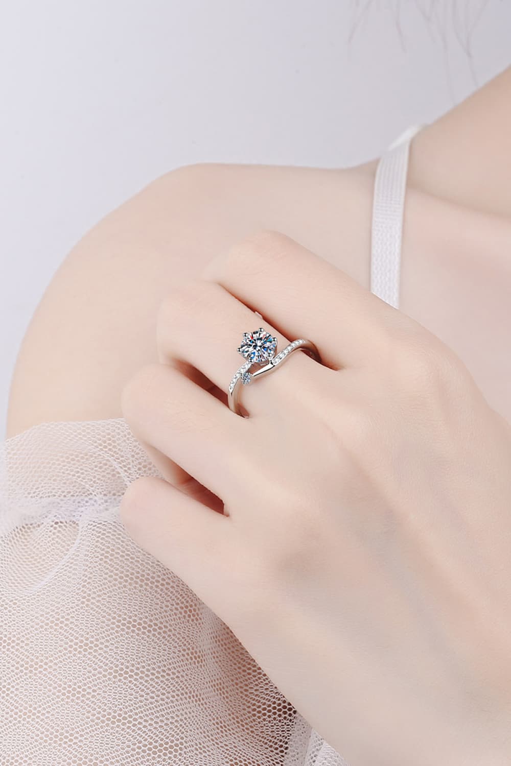 1 Carat Moissanite 925 Sterling Silver Bypass Ring Otarealm