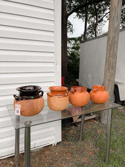 Mexican Traditional Colorado Pot