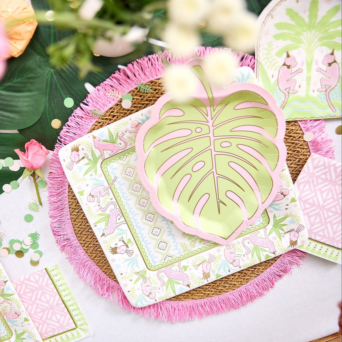 Cabana Club Palm Leaf Plates (10 ct)