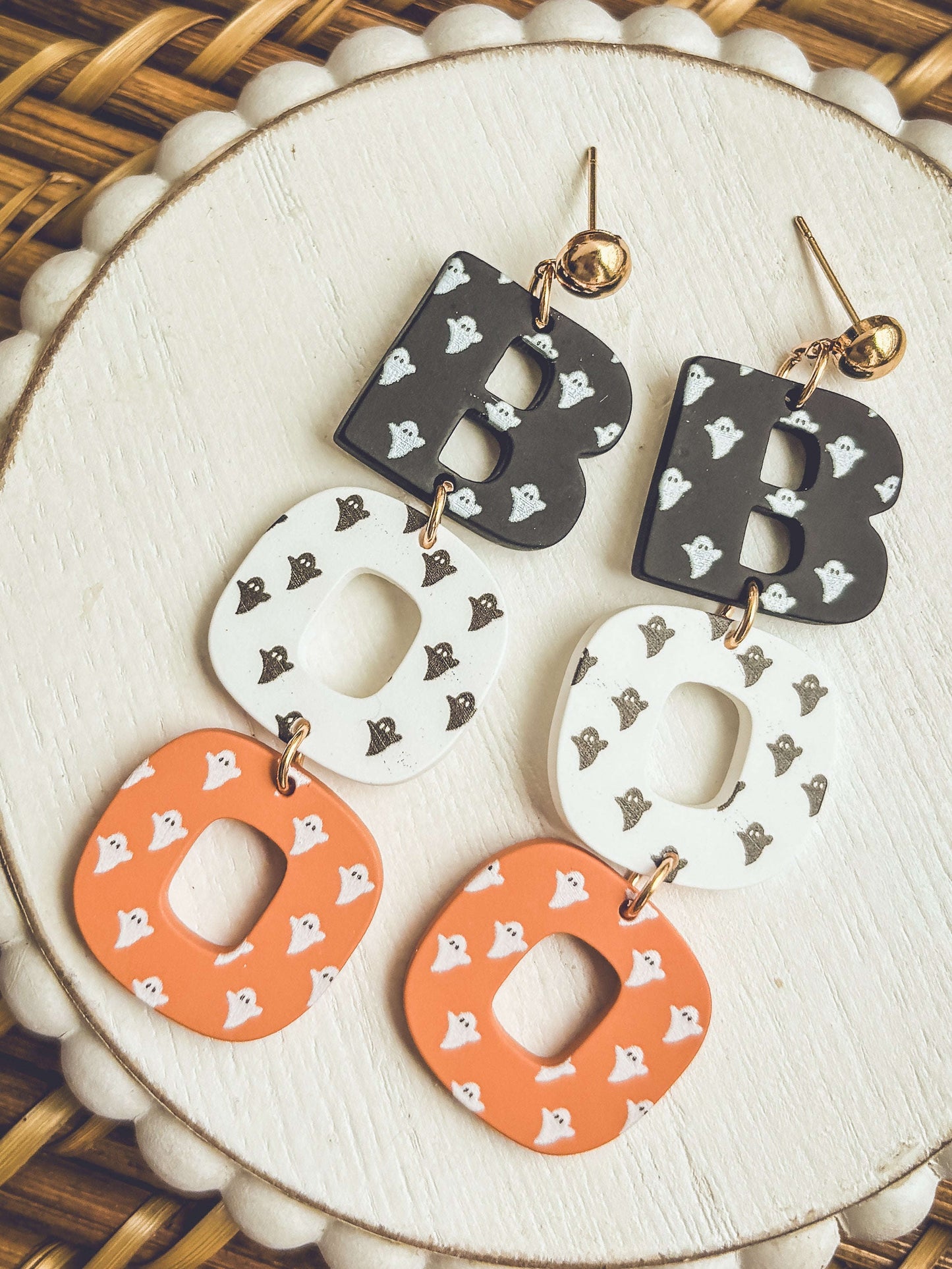 Adorable BOO Halloween Earrings Otarealm