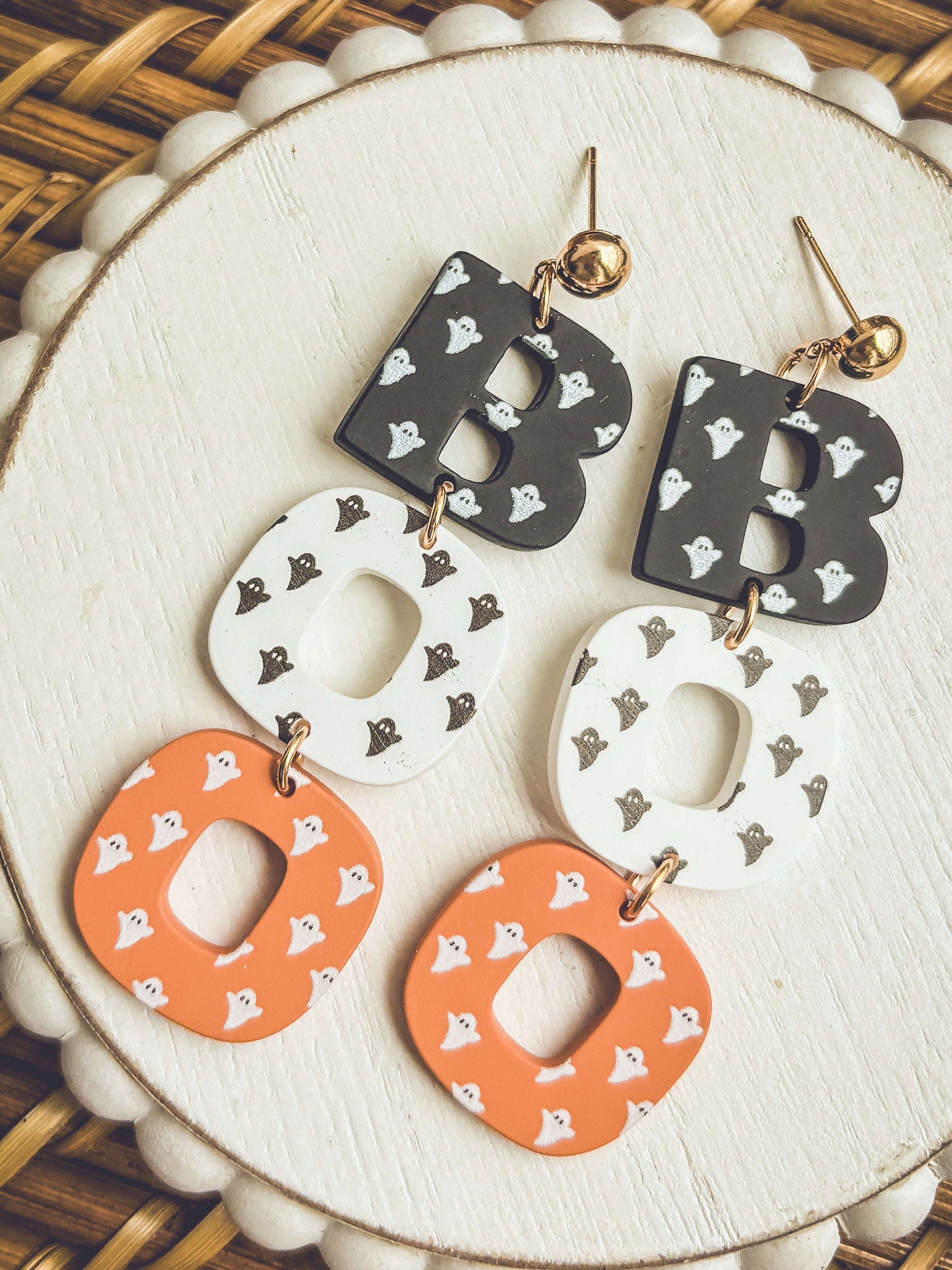 Adorable BOO Halloween Earrings Otarealm