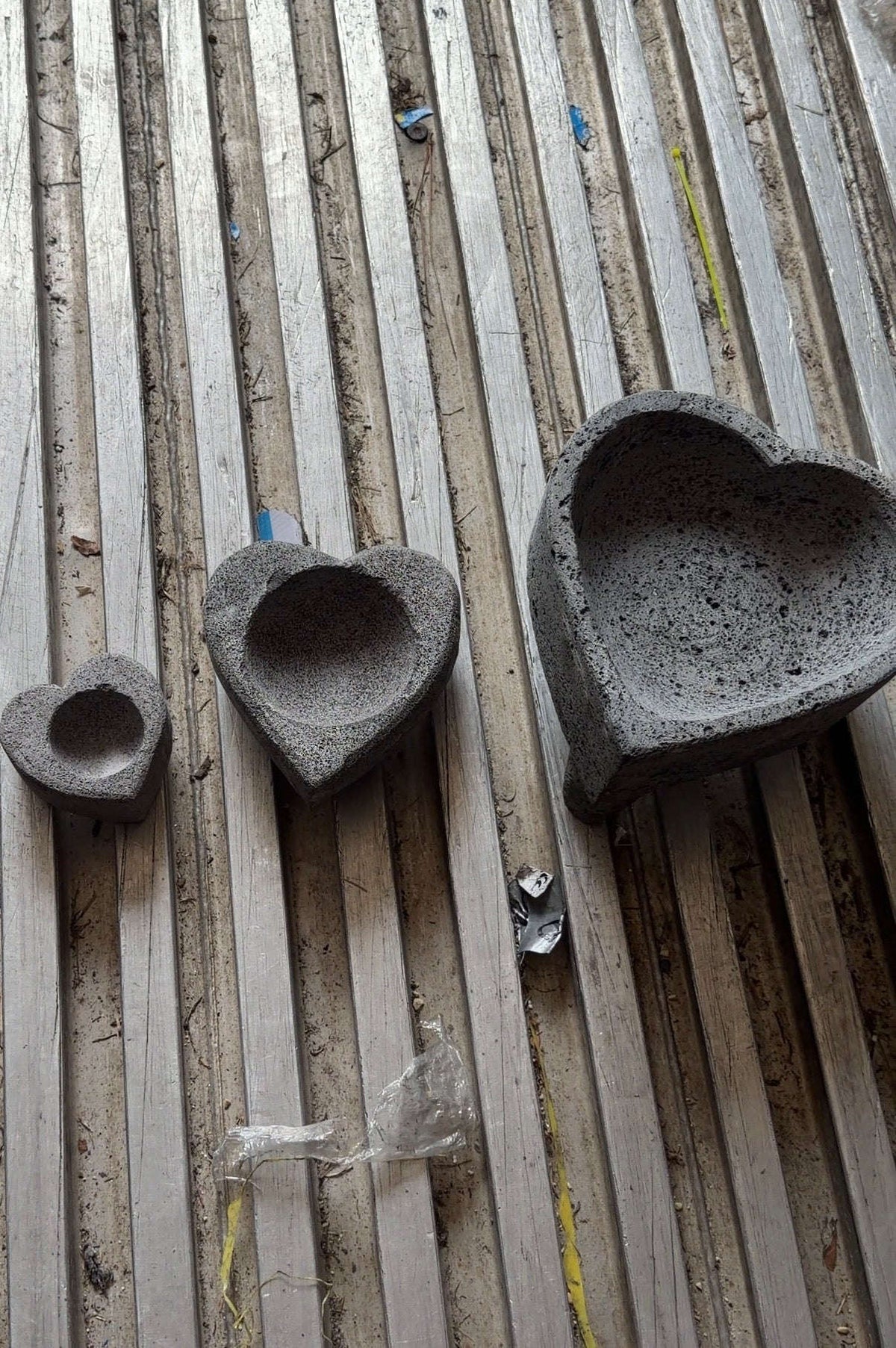 Original Heart Molcajete 100% Volcanic Otarealm