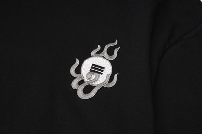 ET525 Kirin Embroidered Tee