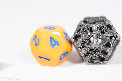 (Elvish White) Deadly Dragon Dice: Shards of Oblivion Hollow Metal
