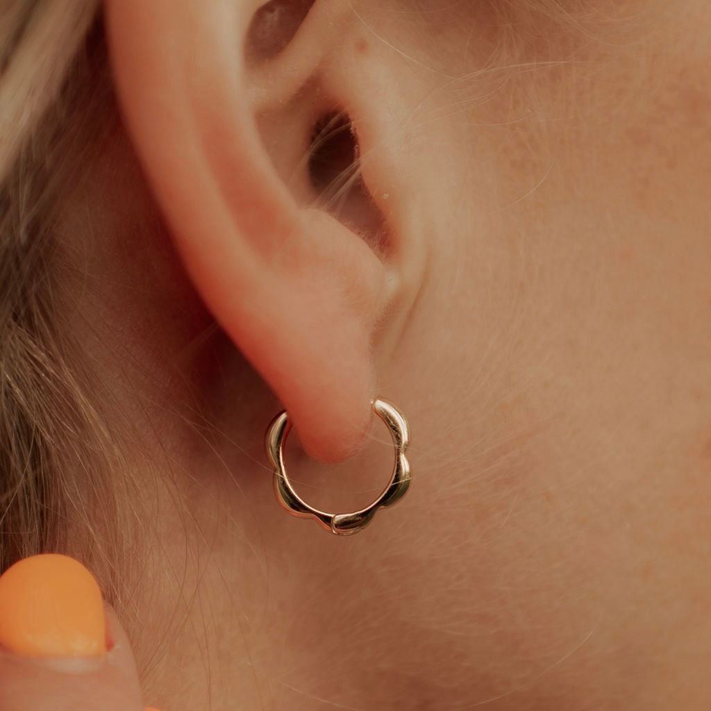 Lola Floral Hoops
