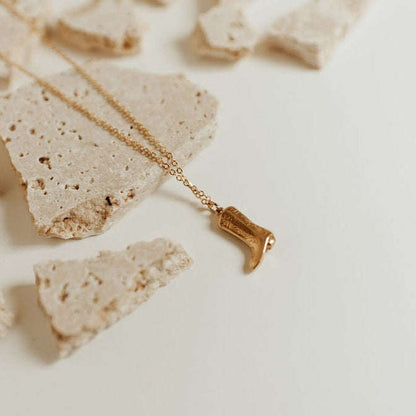 Dolly Boot Necklace Otarealm