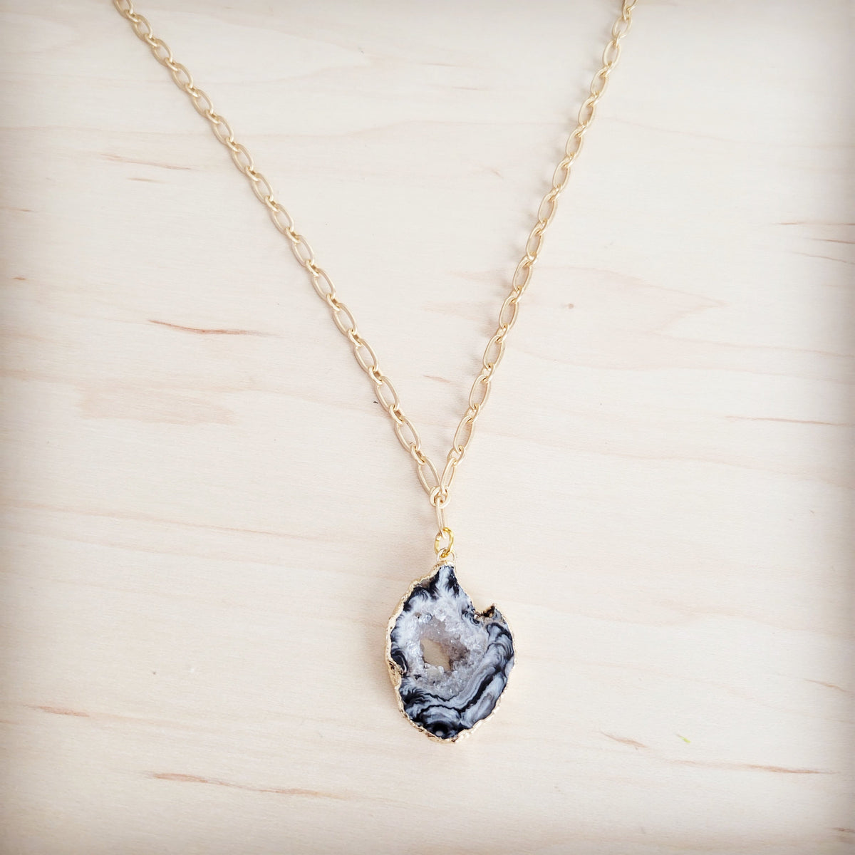 **Gilded Black Agate Necklace 257ma
