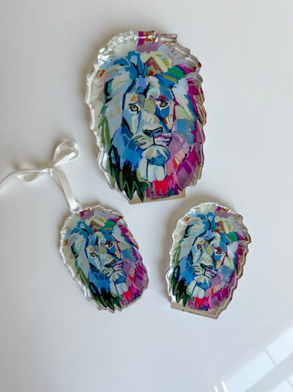 The Noble Lion Acrylic Tabletop Art