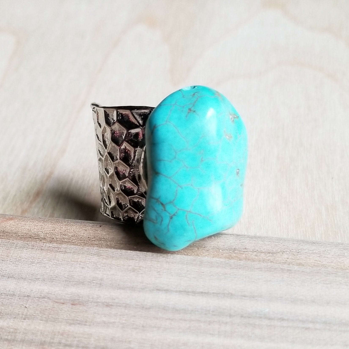 **Turquoise Chunk on Cuff Ring  012o Otarealm