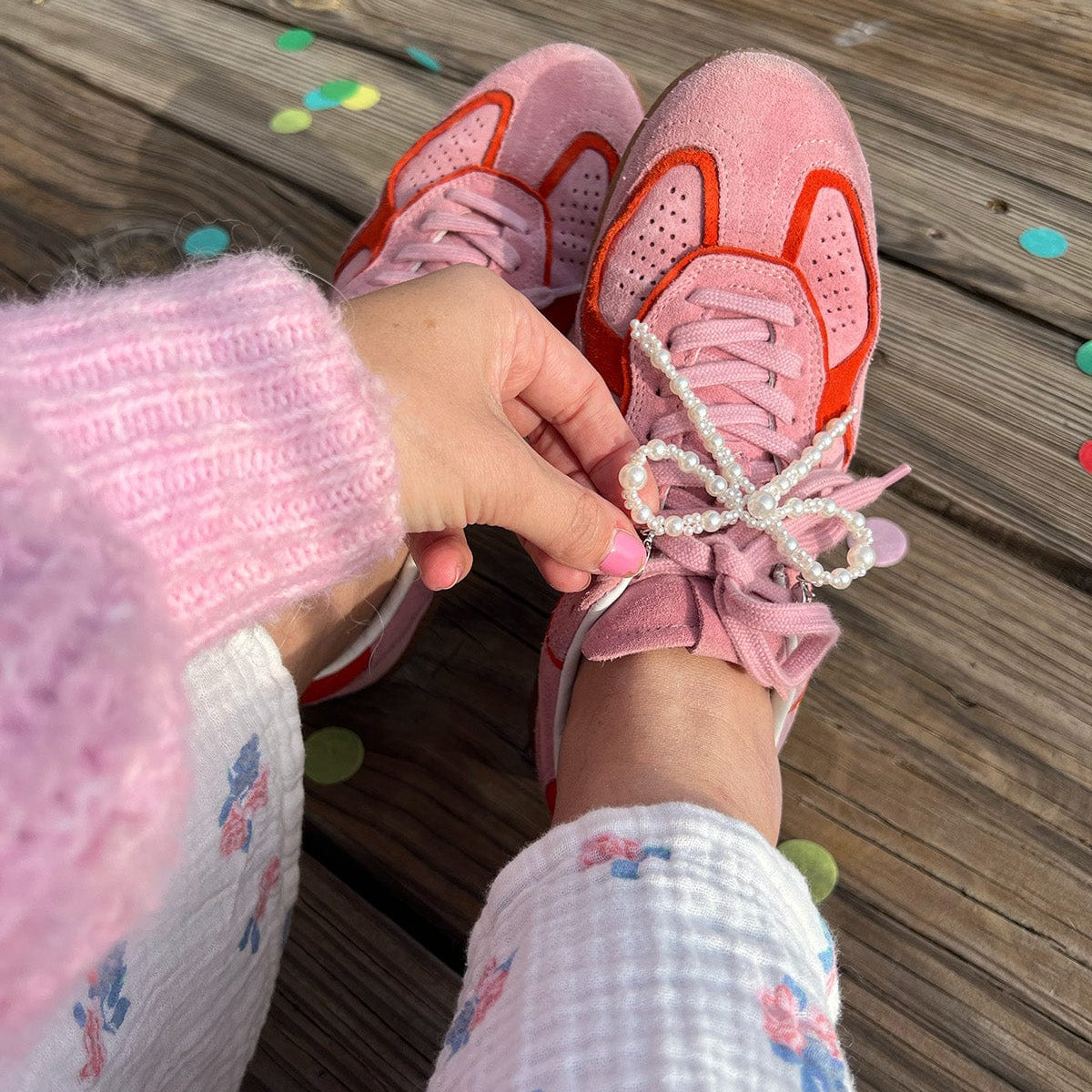 Shoe Charm Set  - White Pearl Bows