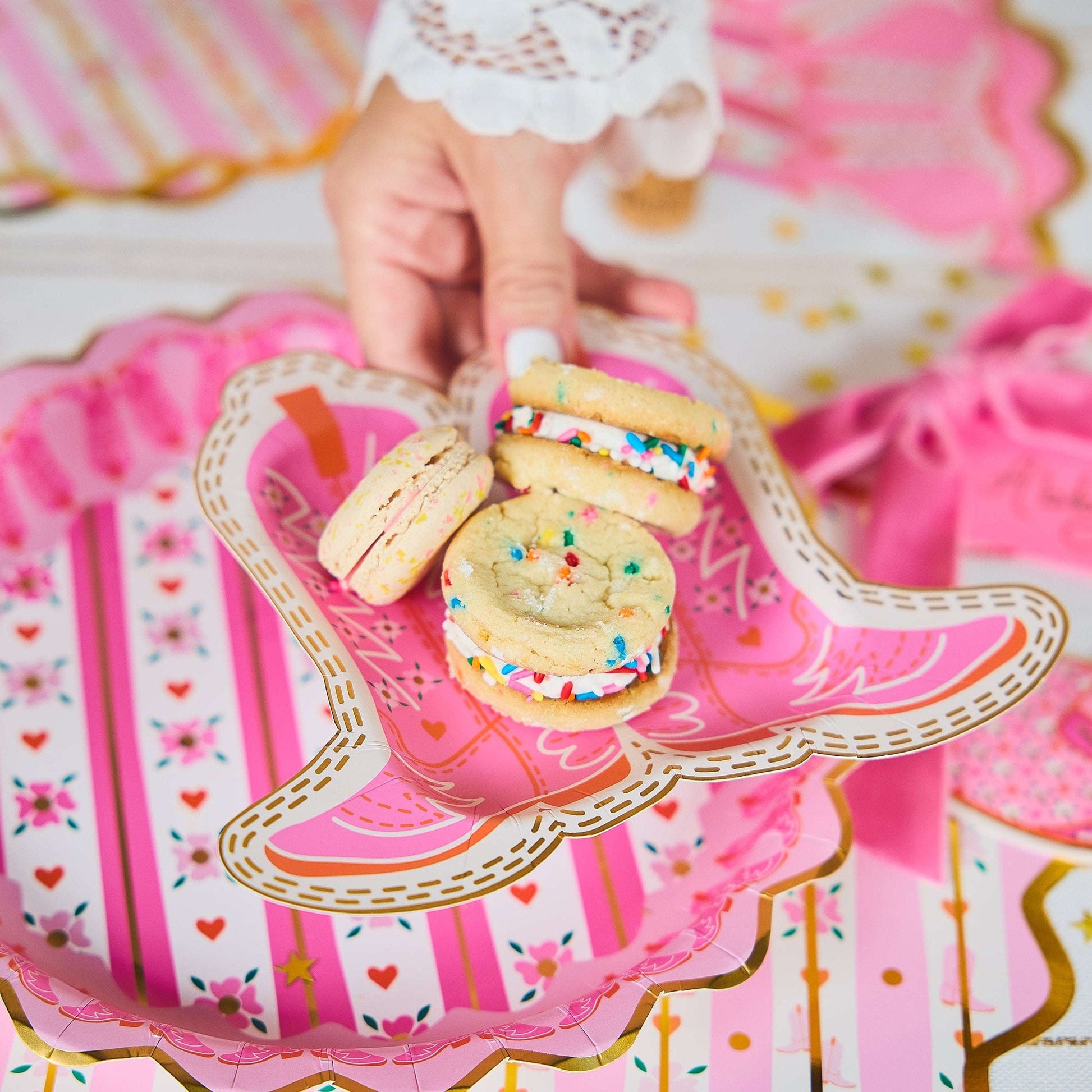 Cowboy Boot Dessert Plates (10 count) Otarealm