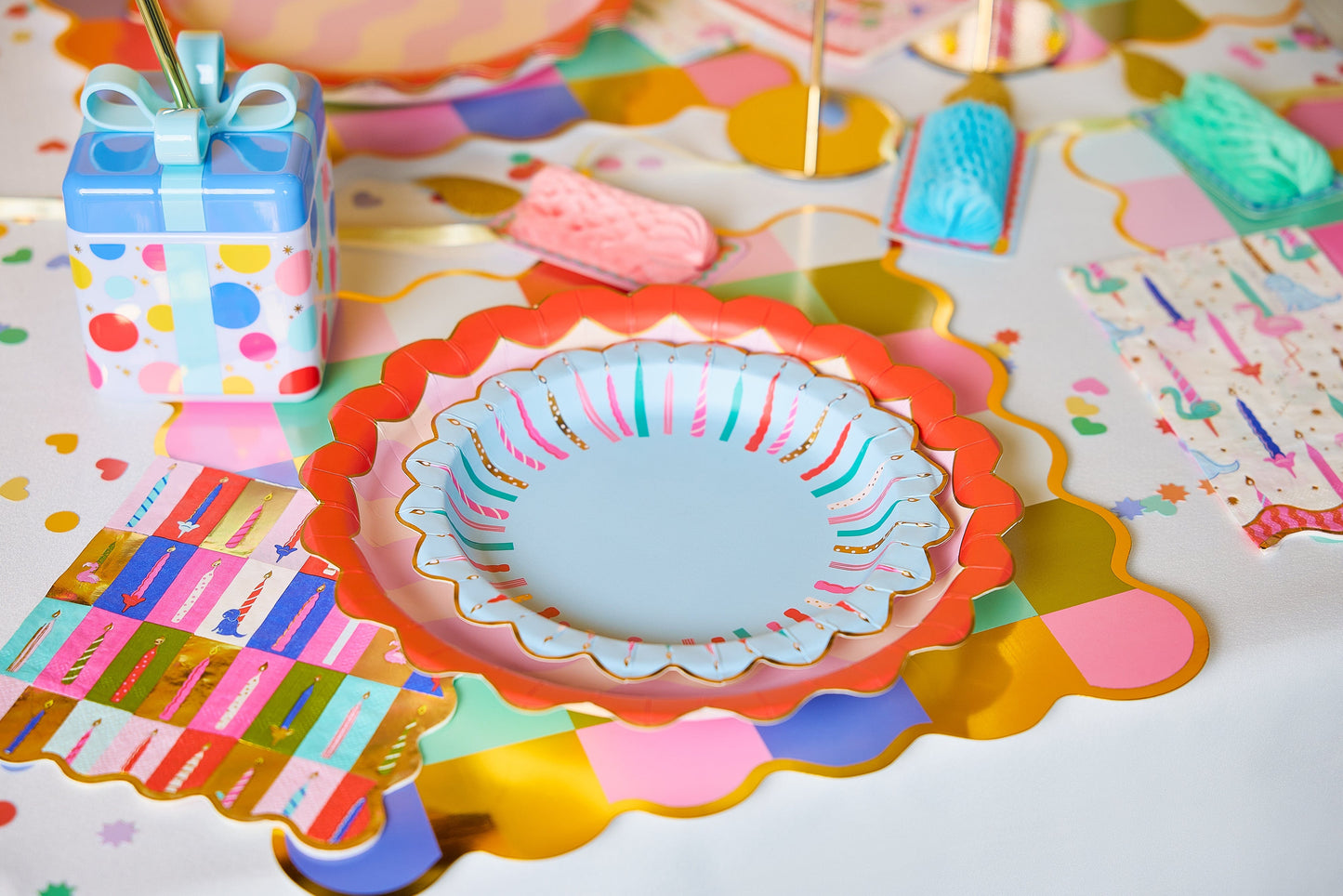 Wavy Wishes Dinner Plates (10 count)