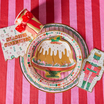 Holiday Bundt Cake Dessert Plates (10 count) Otarealm