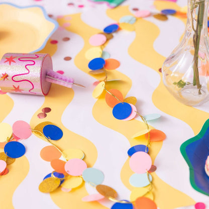 Colorwave Paper Table Runner (25 ft, cut to fit) Otarealm