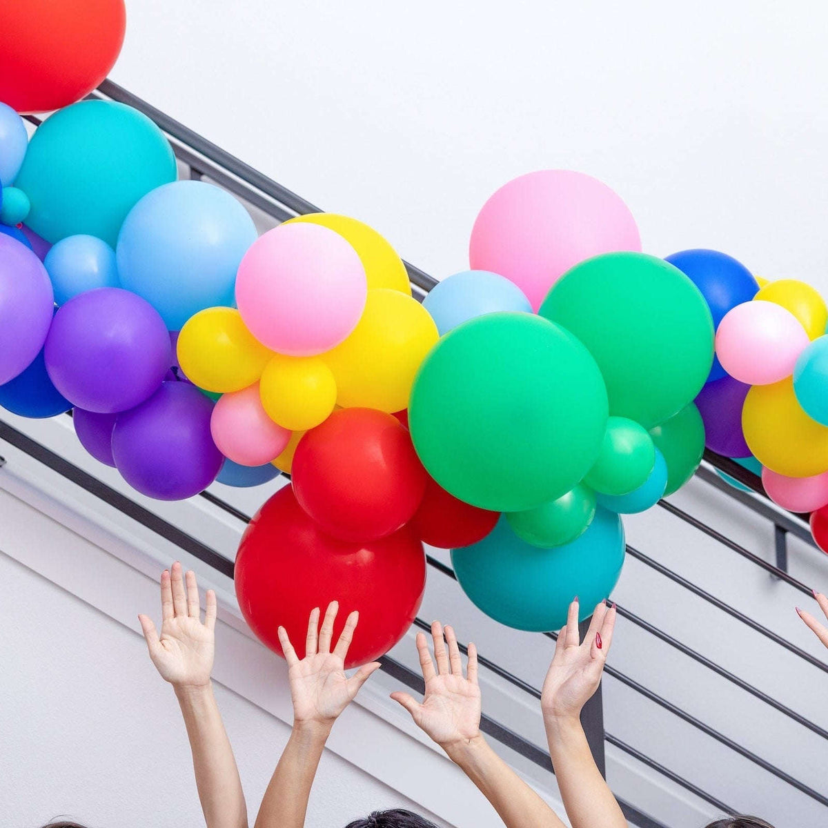 Rainbow Balloon Garland Kit (150 ct) Otarealm