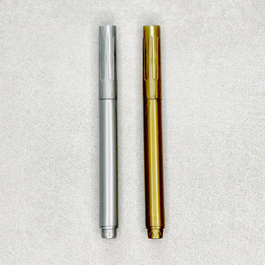 Silver / Gold Metallic Paint Pens 2pc Set