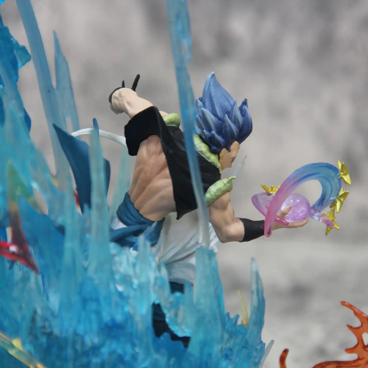 Gogeta Super Saiyan Blue Anime Figurine, Dragon Ball Super Action Figures Collection Toy Gift 28 cm