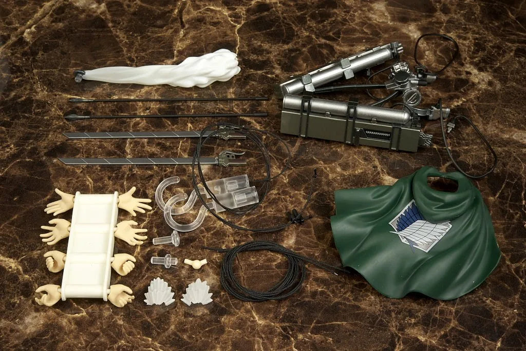 Eren Jaeger Action Figure, Attack On Titan Anime Figurines Holding Sword Detachable 17 CM