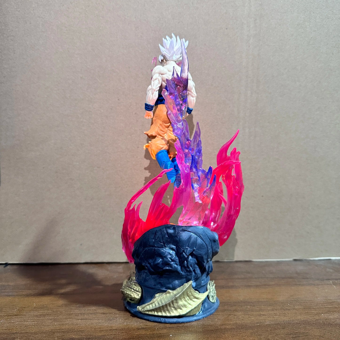 Son Goku Ultra Instinct Anime Figure, Super Saiyan Dragon Ball Anime Figurines 25 CM