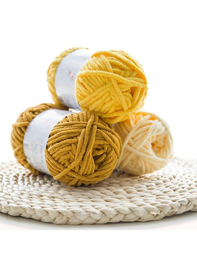 Thick Velvet Chenille Yarn – 2pcs x 50g Soft Knitting Yarn for DIY Scarves, Hats & Crafts